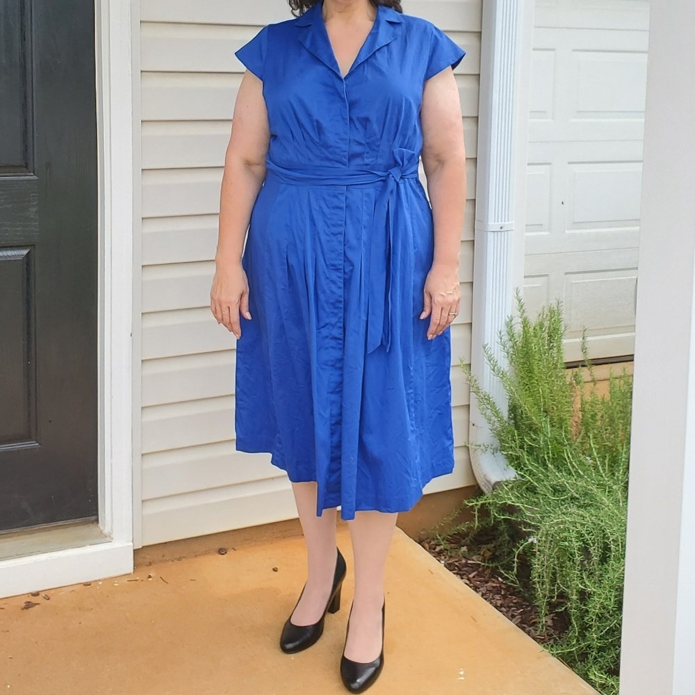 EUC Jones New York fit-and-flare pleated dress